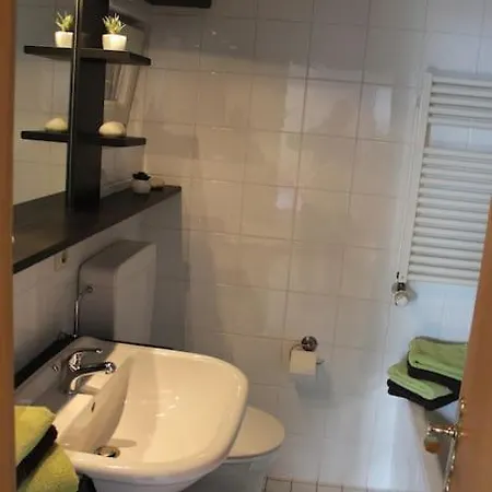 Weber Alpenveilchen Apartment Lechbruck